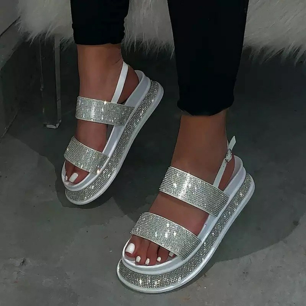 𝙇𝙖𝙨𝙩 𝙎𝙞𝙯 6 💎Diamante Platform Sandal